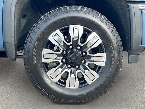 New 2026 GMC Sierra 2500 Denali w/ Denali Reserve Package image 19