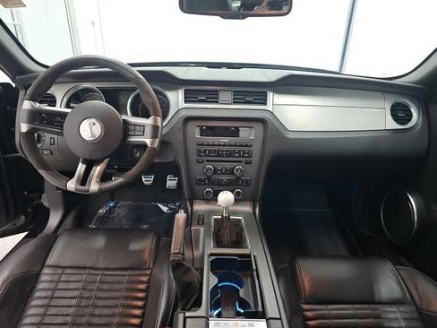 Used 2012 Ford Mustang Shelby GT500 w/ SVT Performance Pkg image 33