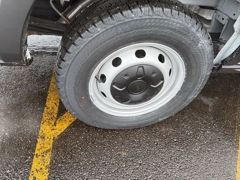 New 2026 Ford Transit 250 Low Roof image 9