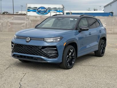 New 2026 Volkswagen Tiguan SE R-Line