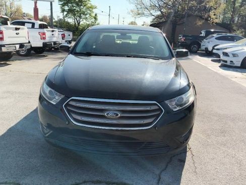 Used 2014 Ford Taurus SEL w/ Equipment Group 201A FWD image 8