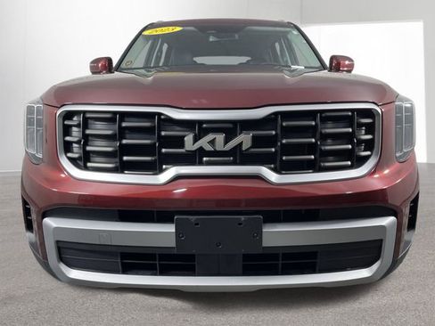 Certified 2023 Kia Telluride S w/ S Sunroof Package image 49