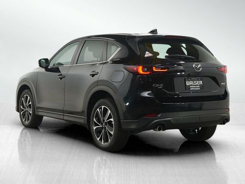 Used 2023 MAZDA CX-5 AWD 2.5 S w/ Premium Plus Pkg image 3