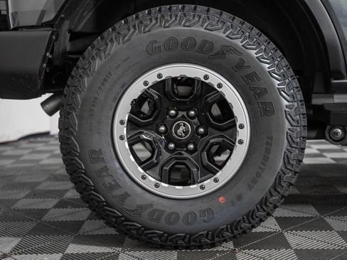 New 2026 Ford Bronco 2-Door w/ Sasquatch Package AWD/4WD image 19