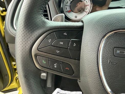 Used 2020 Dodge Challenger R/T Scat Pack w/ Dynamics Package image 21