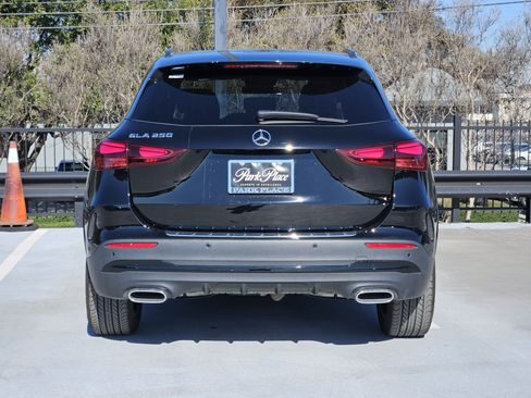 Certified 2025 Mercedes-Benz GLA 250 image 7