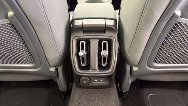 Used 2024 Polestar Polestar 2 AWD/4WD image 29