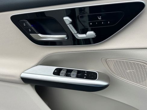 New 2026 Mercedes-Benz GLC 300 4MATIC image 10