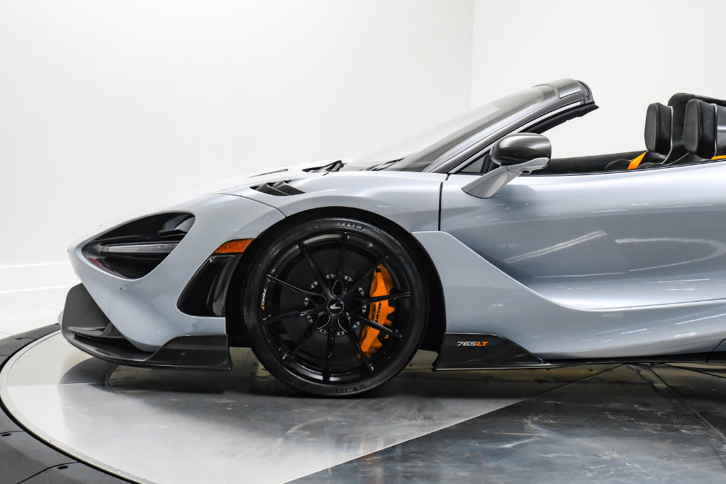 Used 2022 McLaren 765LT RWD image 13