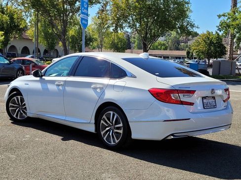 Certified 2021 Honda Accord EX image 21