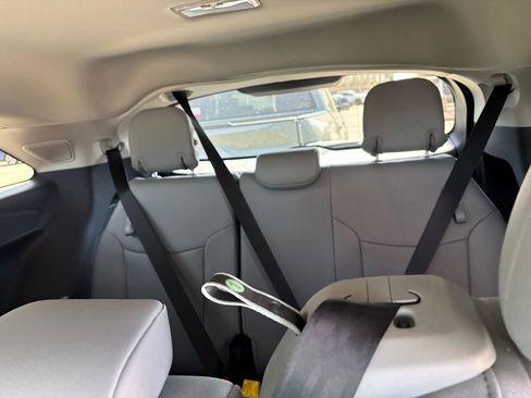 New 2026 Toyota Sienna XLE image 26