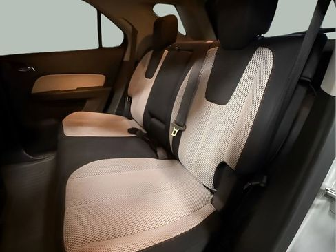 Used 2017 Chevrolet Equinox LT w/ Convenience Package image 19