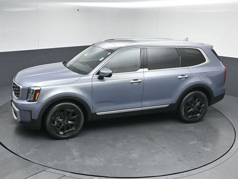 Used 2024 Kia Telluride S w/ S Sunroof Package image 49