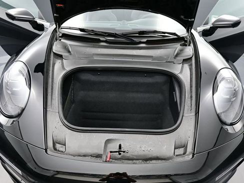 Certified 2022 Porsche 911 50th Anniversary Edition image 25