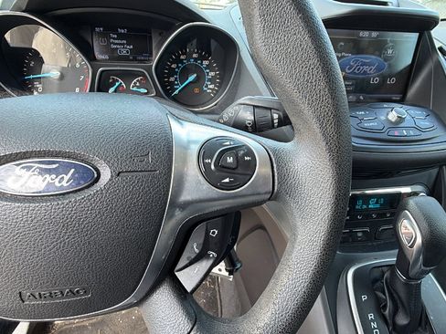 Used 2013 Ford Escape SE image 27