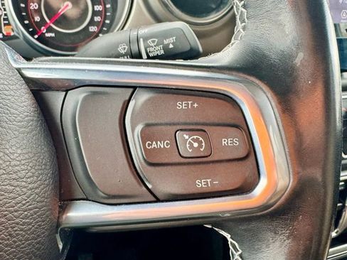 Used 2021 Jeep Gladiator Rubicon w/ LED Lighting Group AWD/4WD image 19