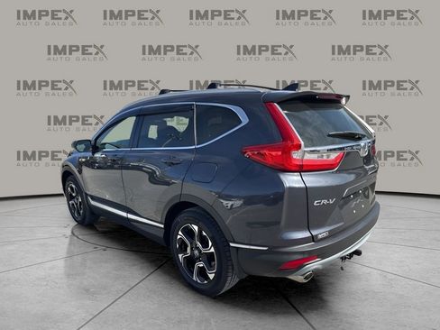 Used 2018 Honda CR-V Touring image 3