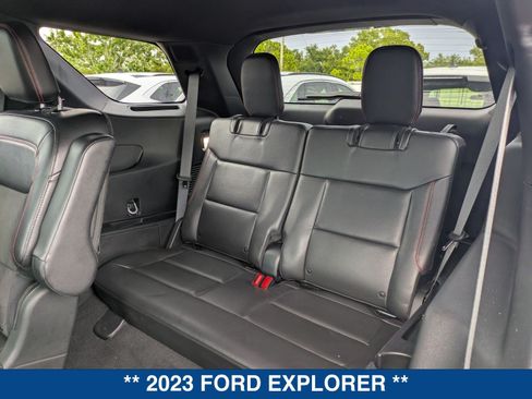 Certified 2023 Ford Explorer ST-Line w/ Class IV Trailer Tow Package RWD image 15
