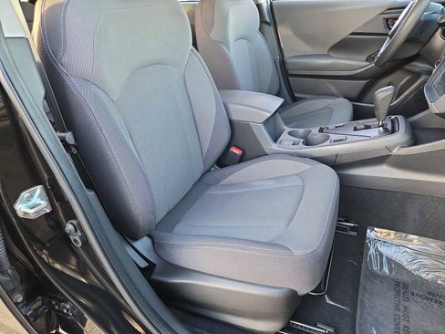 Used 2024 Subaru Crosstrek 2.0i image 21