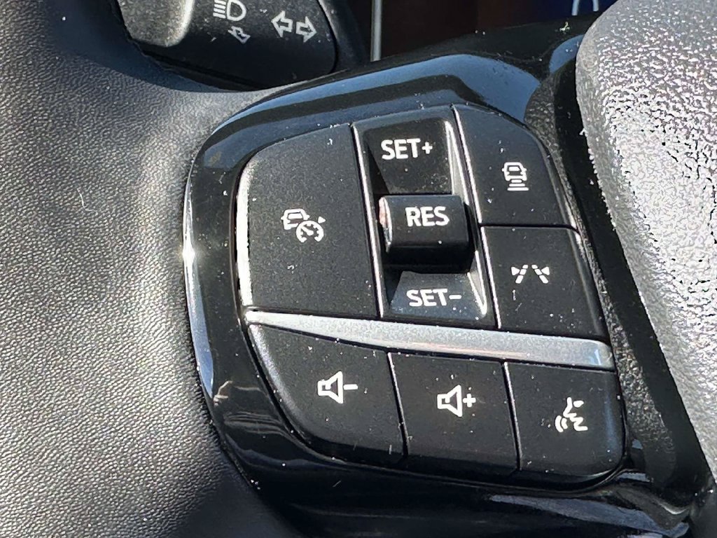 Certified 2023 Ford Escape SE FWD image 14