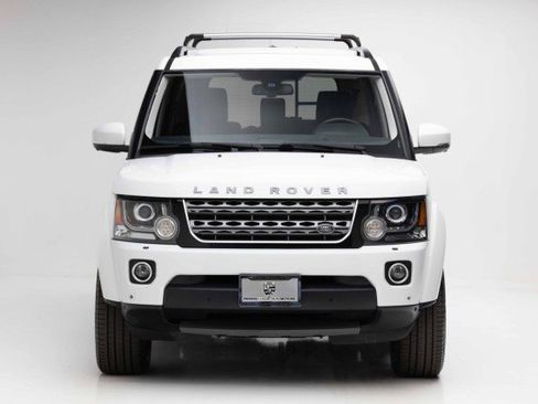 Used 2014 Land Rover LR4 HSE AWD/4WD image 9