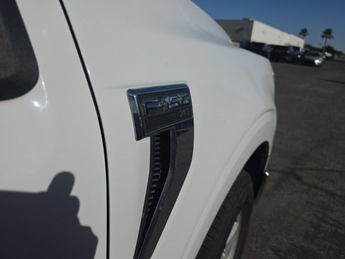 Used 2021 Ford F150 XLT w/ Trailer Tow Package AWD/4WD image 5