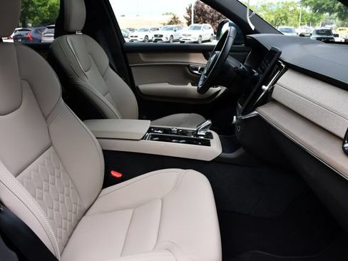 Used 2026 Volvo XC90 B6 Plus AWD/4WD image 29