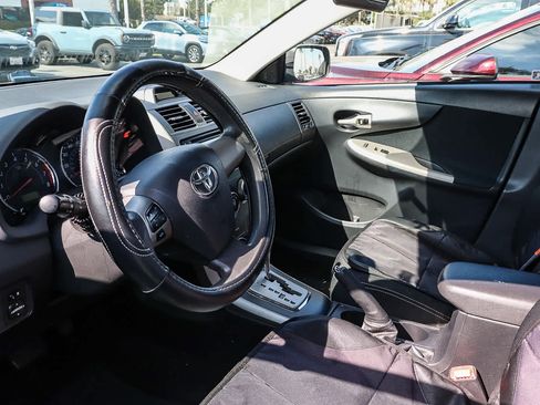 Used 2013 Toyota Corolla S FWD image 9