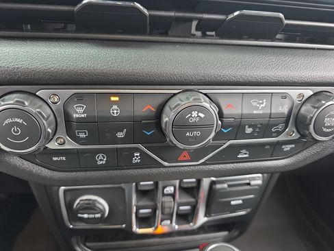 New 2026 Jeep Wrangler Unlimited Sport AWD/4WD image 8