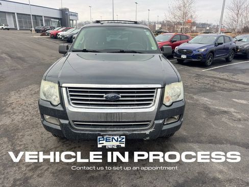 Used 2010 Ford Explorer XLT image 8
