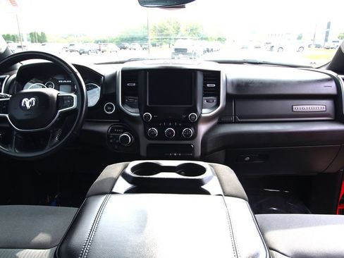 Used 2023 RAM 1500 Big Horn AWD/4WD image 40