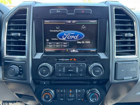 Used 2015 Ford F150 XLT w/ Equipment Group 302A Luxury AWD/4WD image 21