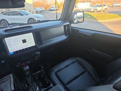 Certified 2025 Ford Bronco Badlands image 23