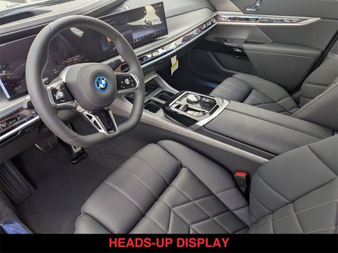 New 2026 BMW i7 xDrive60 image 11