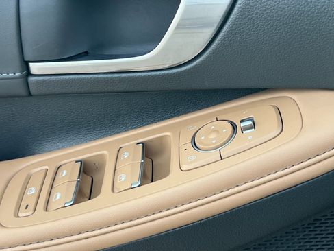 Used 2023 Hyundai Sonata Limited image 13