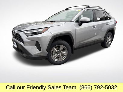 New 2025 Toyota RAV4 XLE w/ Convenience Package