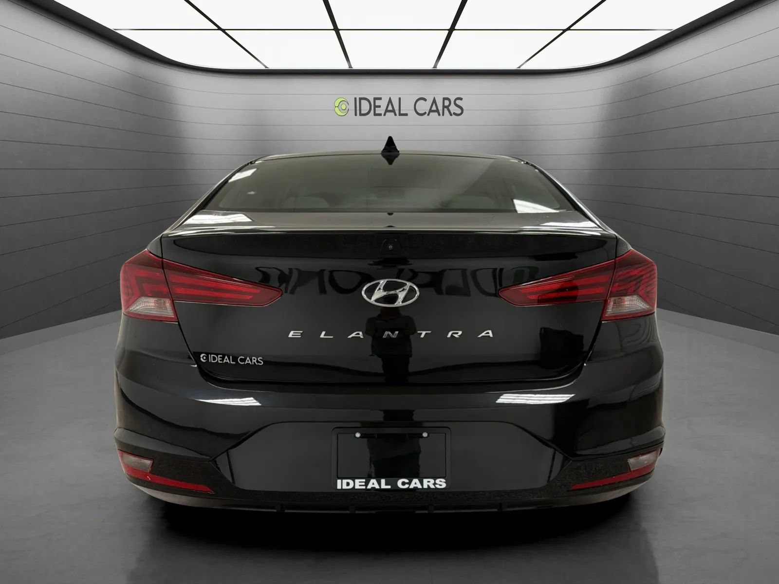 Used 2020 Hyundai Elantra SEL FWD image 4