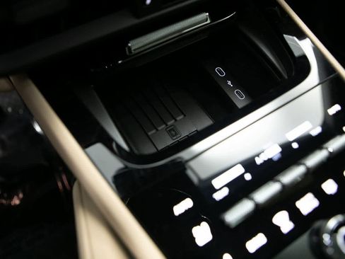 New 2026 Porsche Cayenne E-Hybrid image 23