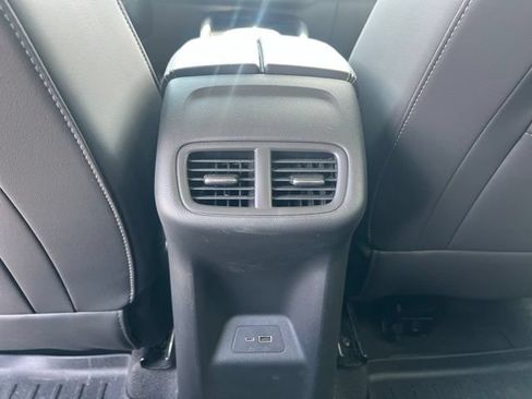 Used 2025 Buick Envision Preferred AWD/4WD image 20