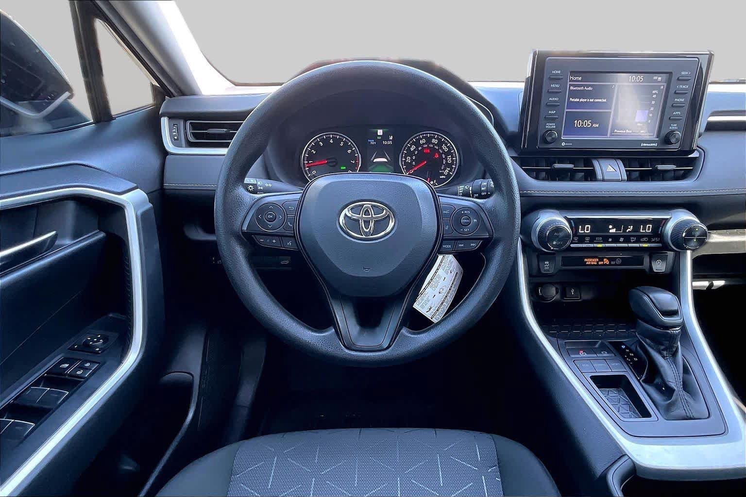 Certified 2022 Toyota RAV4 XLE w/ Convenience Package FWD image 5