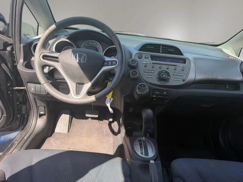 Used 2011 Honda Fit Sport image 19