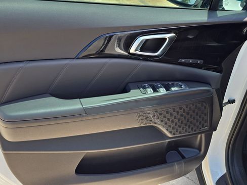 New 2026 Kia Carnival SX Prestige FWD image 19