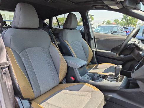 Certified 2025 Subaru Crosstrek 2.5i Sport AWD/4WD image 31