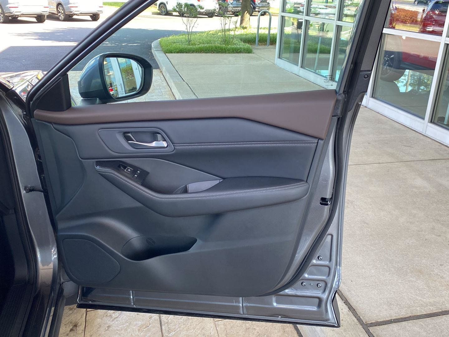Certified 2023 Nissan Rogue SL w/ SL Premium Package AWD/4WD image 26