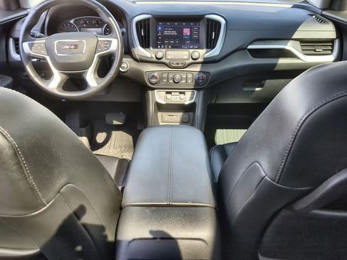 Used 2023 GMC Terrain SLT w/ Tech Package image 20