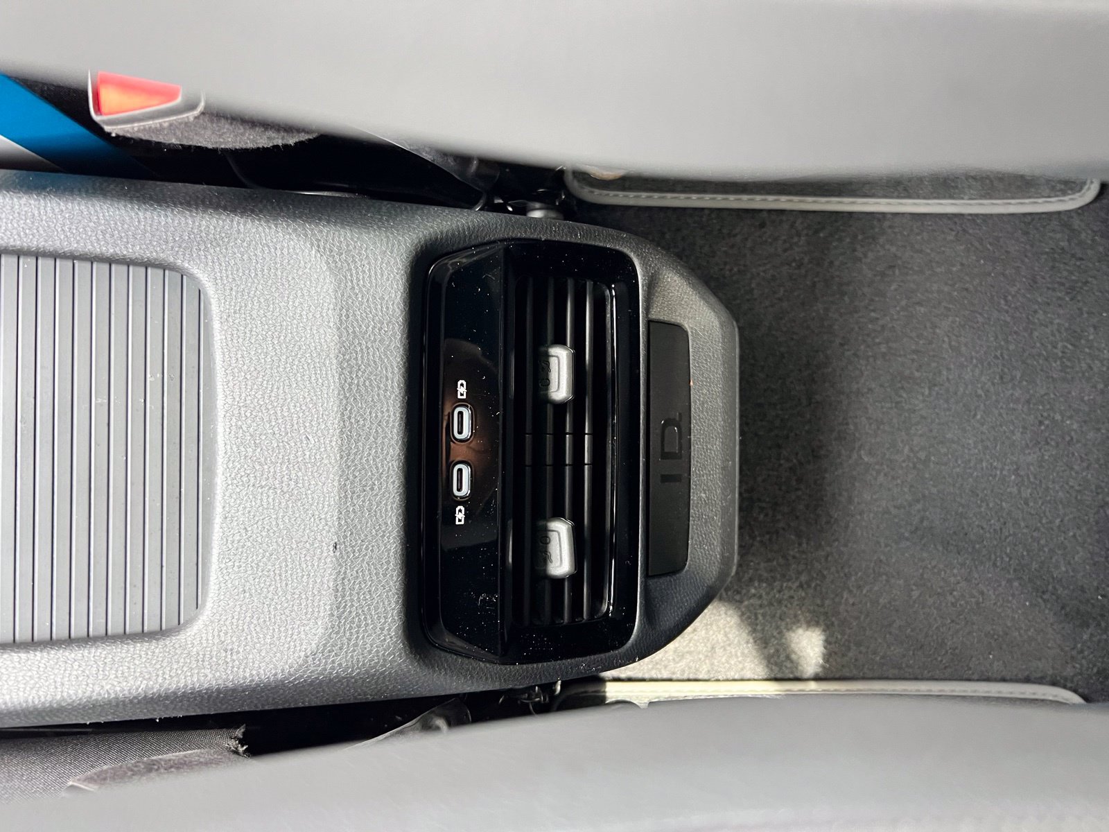 Used 2022 Volkswagen ID.4 Pro RWD image 43