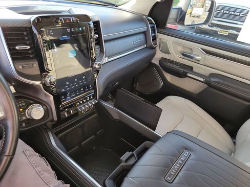 Certified 2024 RAM 1500 Limited image 11