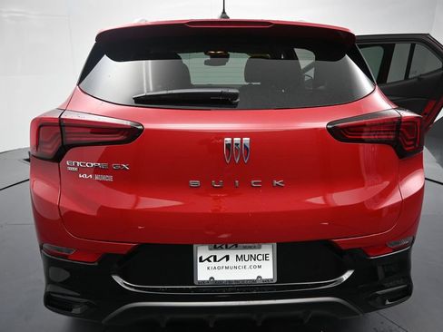 Used 2026 Buick Encore GX Sport Touring w/ Comfort Package AWD/4WD image 9