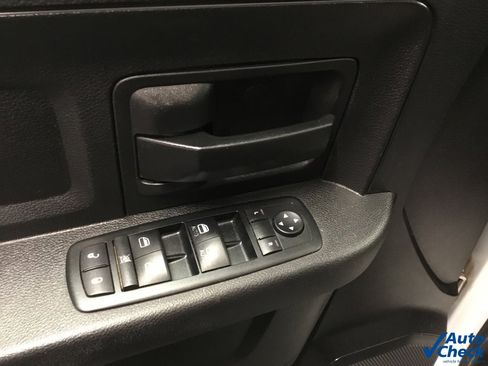 Used 2014 RAM 1500 Express image 22