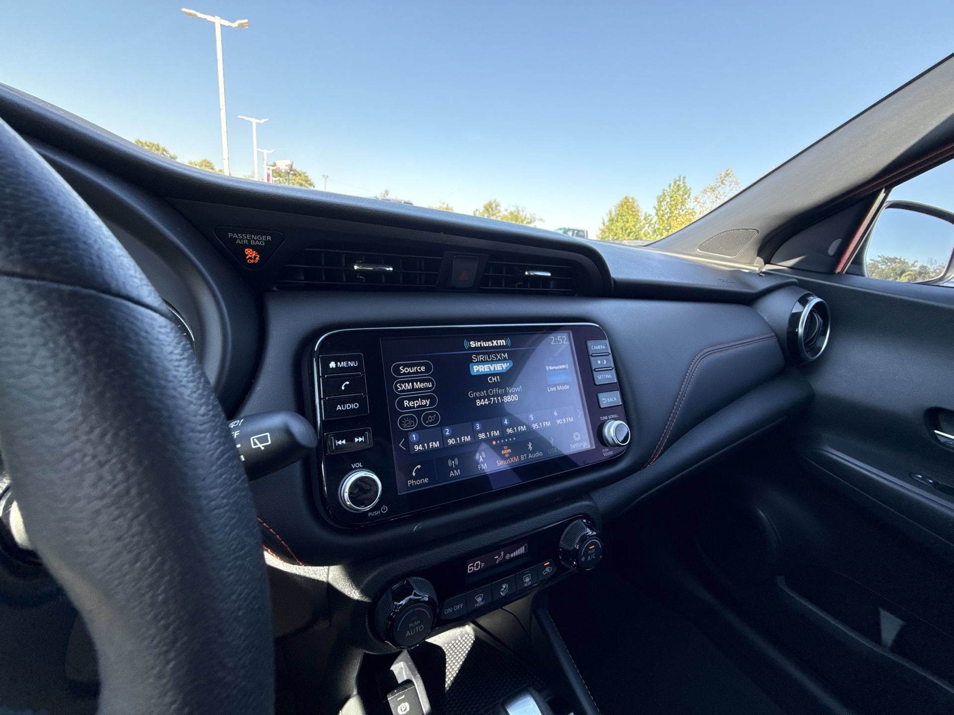 Used 2023 Nissan Kicks SR FWD image 20